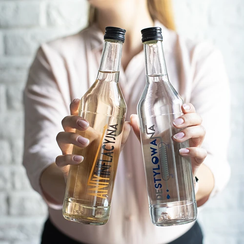 Бутилка 0,5 L с винтова капачка и печат Дестилирана - 4 бр. - 9