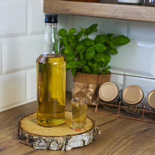 Бутилка 500 мл за водка, с черна винтова капачка, 6 бр. - 6