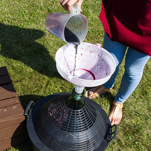 Дамаджана за вино 34 L в пластмасов кош - 8