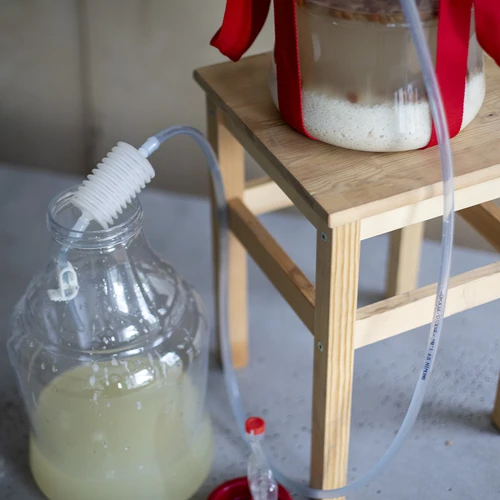 Дамаджана за вино, лека, нечуплива, с презрамки, 10 л - 12