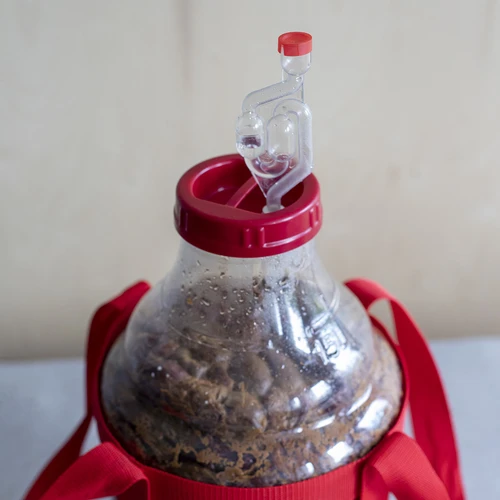 Дамаджана за вино, лека, нечуплива, с презрамки, 10 л - 14