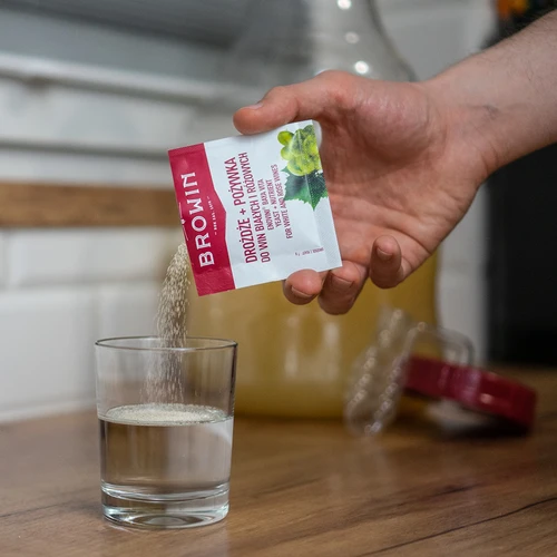 Дрожди Bayanus + подхранка - бели и розови вина - 5