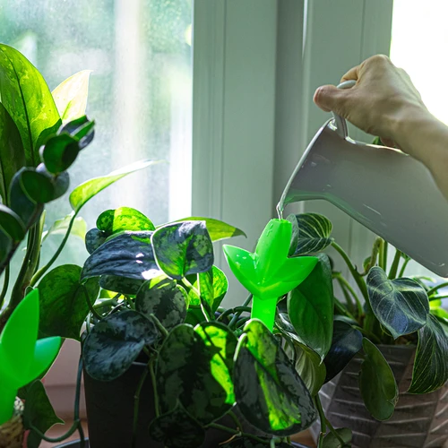 Напоител за растения – зелено листо с керамичен шип, 120 мл - 8