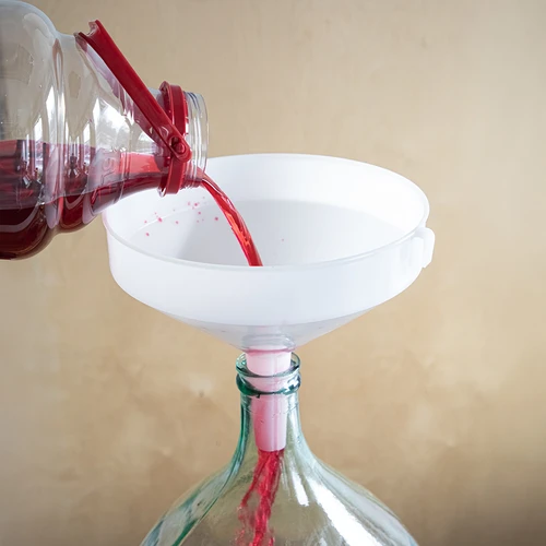 Пластмасова фуния фи 35 см - 6