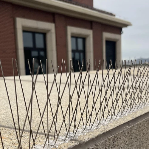 Шипове против птици, на пластмасова основа, 10 бр. - 12