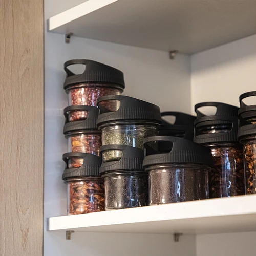 Стъклен контейнер 235 мл, с капачка за окачване - 7