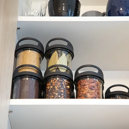 Стъклен контейнер 350 мл, с капачка за окачване - 7