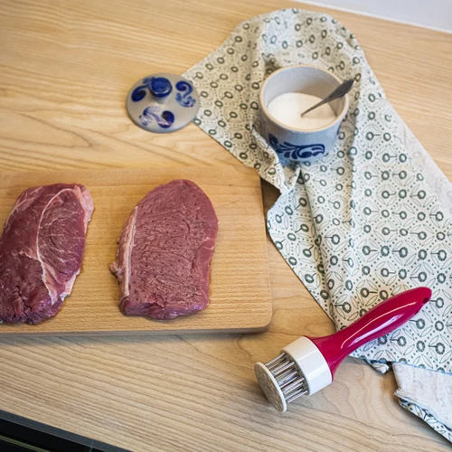 Уред за надупчване на месо - 11