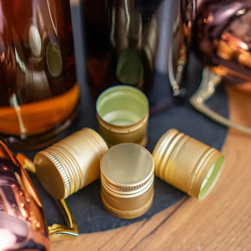 Винтова капачка за бутилки фи 31,5/24 - златна - 6 бр. - 2