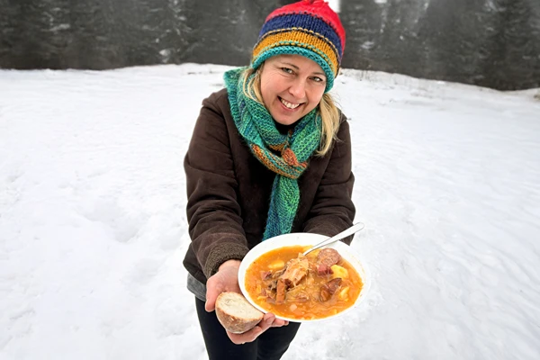 Димна квашница от котле - ароматен пир от огъня