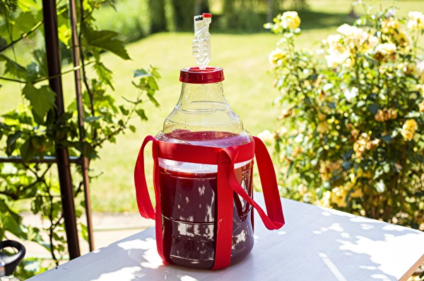 Как да направим вино стъпка по стъпка?