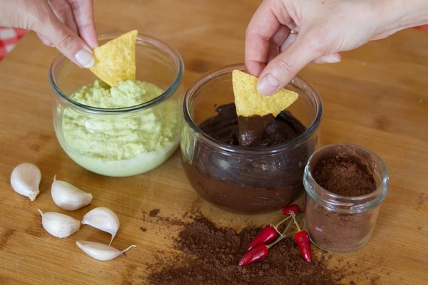 Намазка от авокадо: сладка и солена