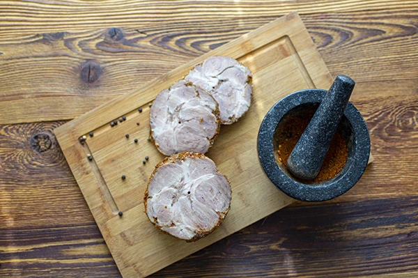 Свински врат от шунковар