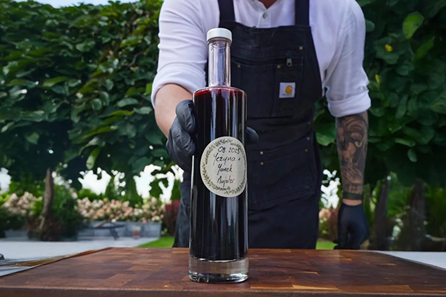 Browin Przepiśnik - Ликьор от къпини – домашна рецепта за ароматна напитка