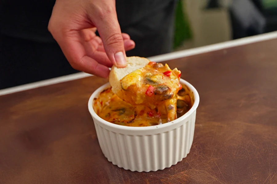 Browin Przepiśnik - Разтапящ се камамбер със сладко от праскови