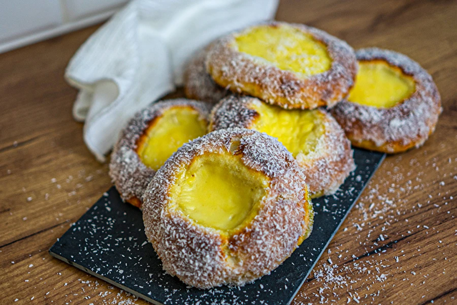 Browin Przepiśnik - Skoleboller – норвежки булчички с пудинг и кокос