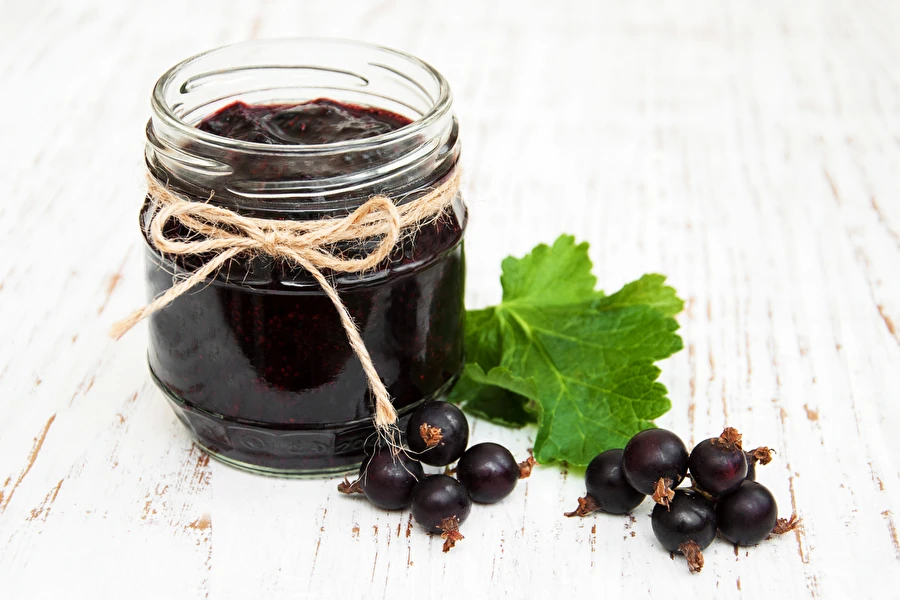 Browin Przepiśnik - Сладко от касис и ябълки